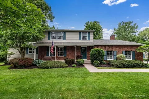 11544 Howe Rd, Newstead, NY 14001