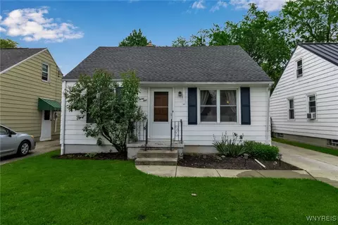 131 Kilbourne Rd, Cheektowaga, NY 14225