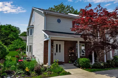 5 Keph Dr #8, Amherst, NY 14228