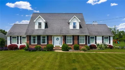 4230 Shisler Rd, Clarence, NY 14031
