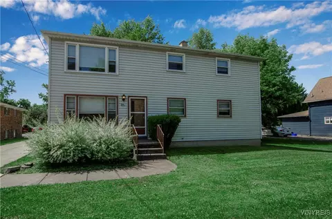 841 E Robinson St, North Tonawanda, NY 14120