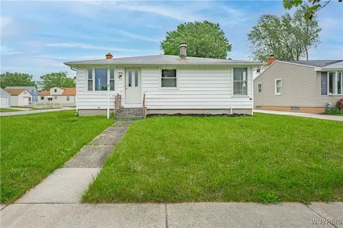 165 Wilmington Ave, Tonawanda, NY 14150