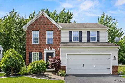 2192 Fox Chase Rd, Lake View, NY 14085