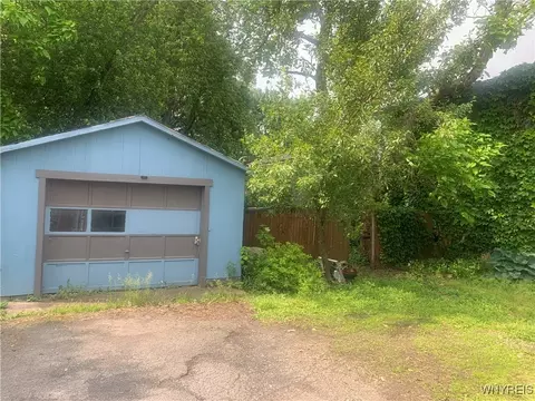 Exterior - 407 E Miller St, Arcadia, NY 14513 photo 2 of 3