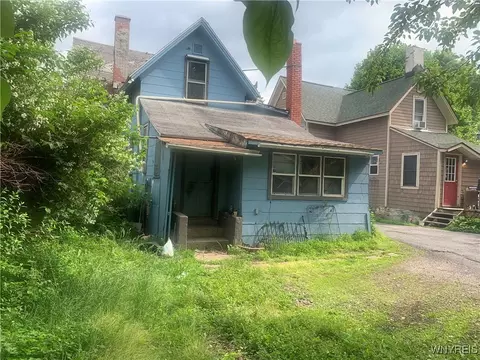 Exterior - 407 E Miller St, Arcadia, NY 14513 photo 1 of 3