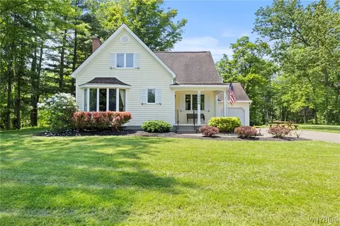 10400 Springville Boston Rd, Springville, NY 14141