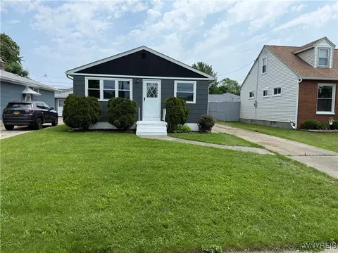 181 Marion Rd, Amherst, NY 14226