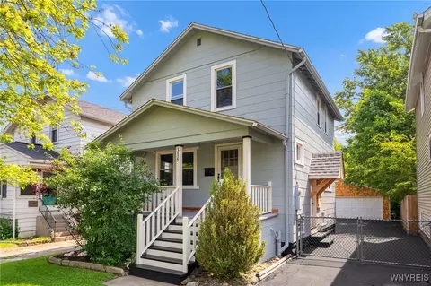 315 Westfield Rd N, Amherst, NY 14226