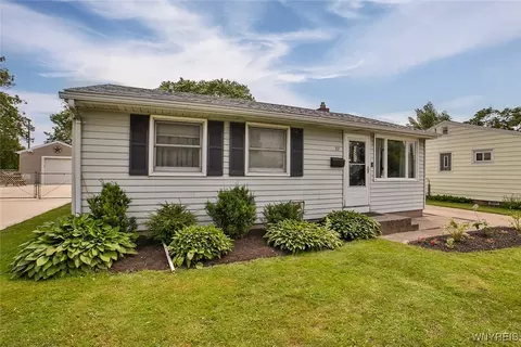 37 Rosary Blvd, Cheektowaga, NY 14225