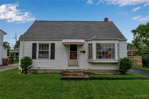 218 Yeager Dr, Cheektowaga, NY 14225