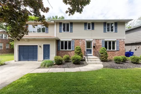 338 Allendale Rd, West Seneca, NY 14224
