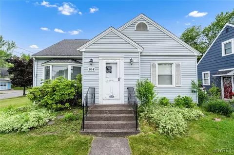 104 Amsterdam St, Tonawanda, NY 14150
