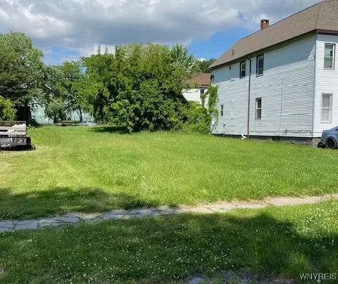 165-167 West Ave, Buffalo, NY 14201