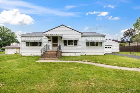 239 Delaware Ave, Jamestown, NY 14701