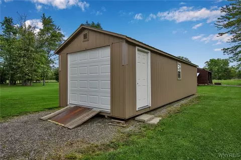 2391 Hess Rd, Appleton, NY 14008 photo 43