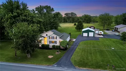 2391 Hess Rd, Appleton, NY 14008 photo 6