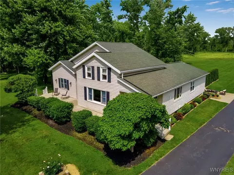 2391 Hess Rd, Appleton, NY 14008 photo 3