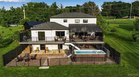 Exterior - 569 Mill Rd, Aurora, NY 14052 photo 2 of 7
