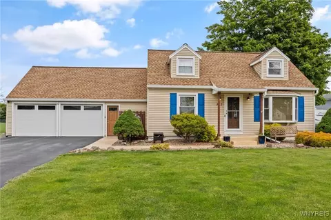 352 North Ave, Parma, NY 14468