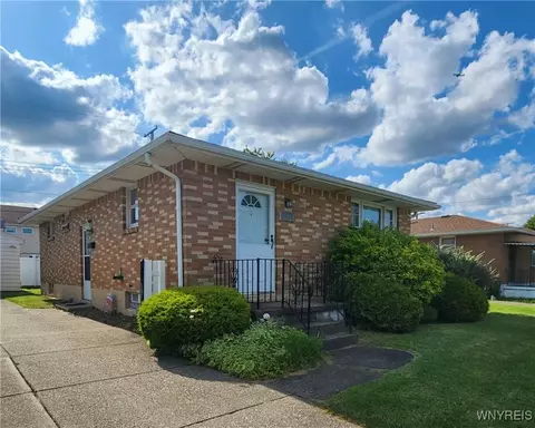 122 Saint Felix Ave, Cheektowaga, NY 14227