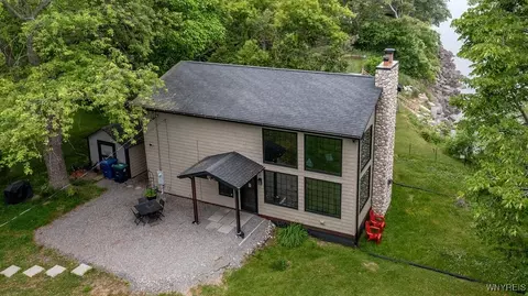 2300 Washington Ave, Wilson, NY 14172
