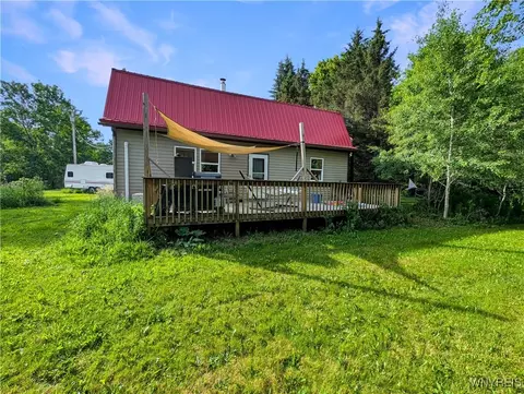 8368 Higgins Rd, Freedom, NY 14065 photo 8