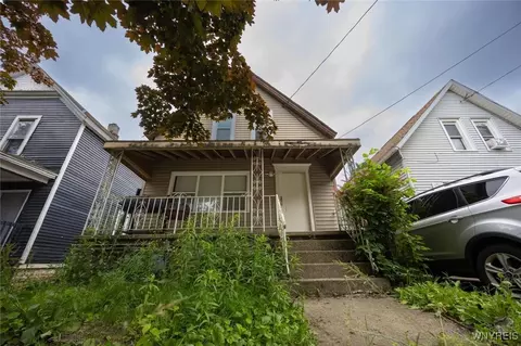 34 Schiller St, Buffalo, NY 14206