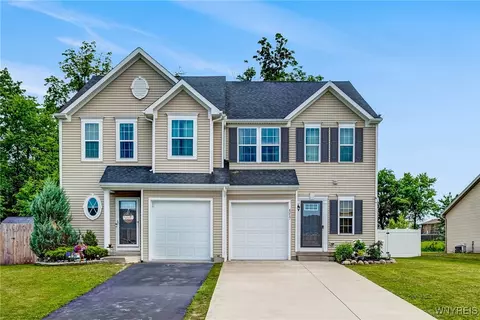 4217 Arthur Ct, Hamburg, NY 14075