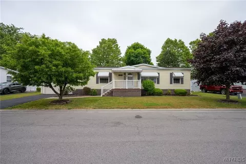 4023 Seneca Pkwy, Niagara, NY 14304