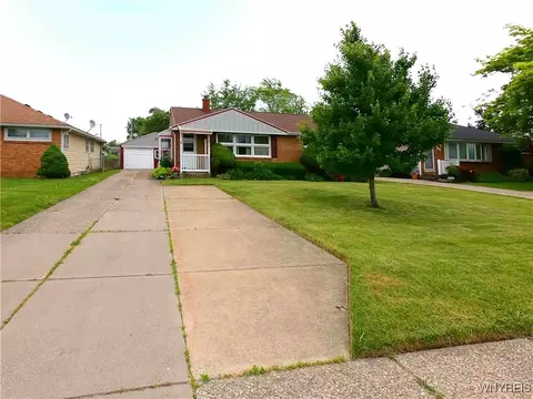1877 Colvin Blvd, Tonawanda, NY 14150