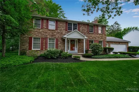 8125 Old Post Rd W, East Amherst, NY 14051