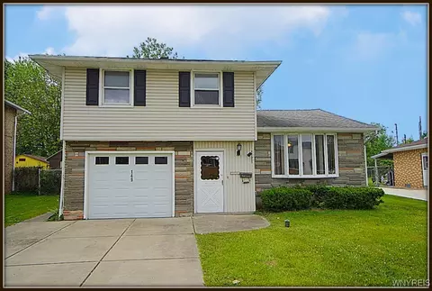 149 Ludel Ter, Lackawanna, NY 14218