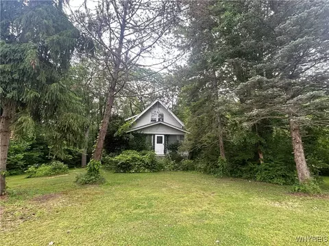 850 Campbell Blvd, Amherst, NY 14228