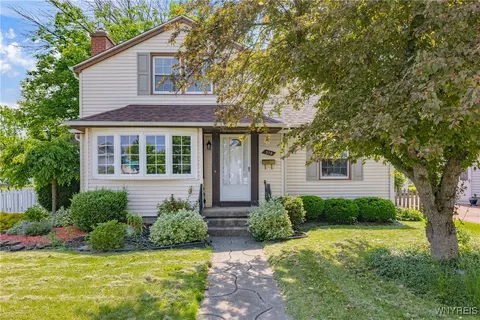 379 Forbes Ave, Tonawanda, NY 14150