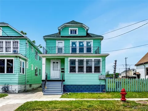 210 Carl St, Buffalo, NY 14215