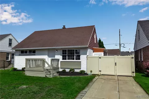239 N Pleasant Pkwy, Cheektowaga, NY 14206