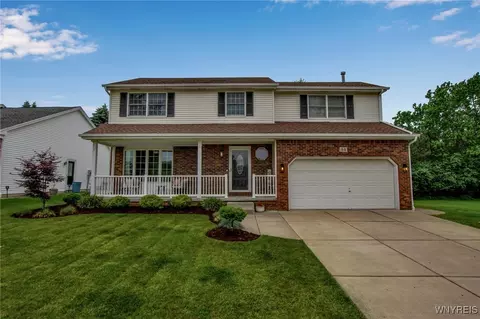 44 Wedgewood Dr, Cheektowaga, NY 14227