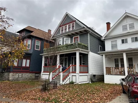 130 Greenfield St, Buffalo, NY 14214