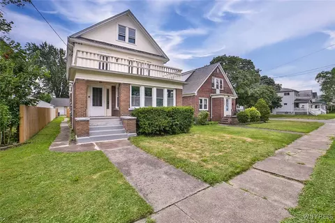 2409 La Salle Ave, Niagara Falls, NY 14301