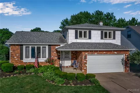 147 Sagewood Ter, Amherst, NY 14221