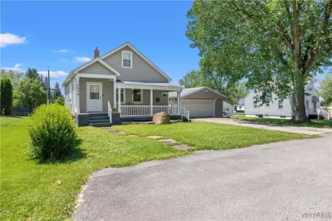 3576 James St, Buffalo, NY 14219