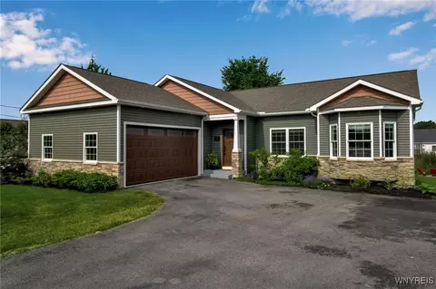 387 Mill Rd, Aurora, NY 14052