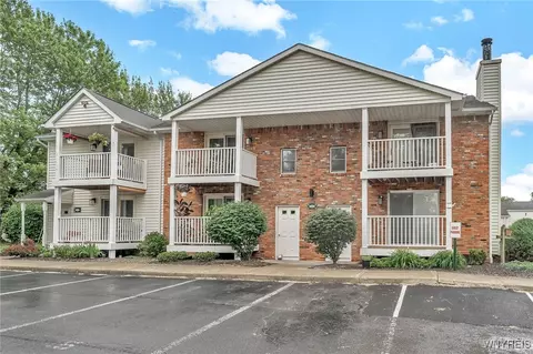4623 Chestnut Ridge Rd #A, Amherst, NY 14228