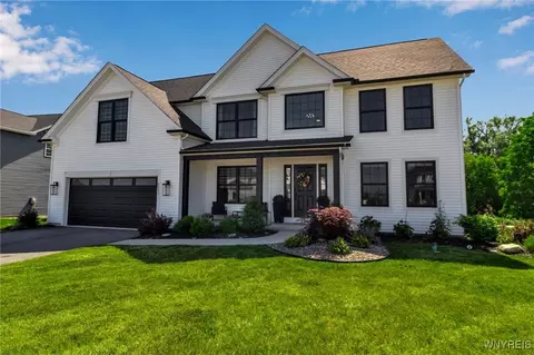 8965 Willyoungs Overlook, Clarence, NY 14031