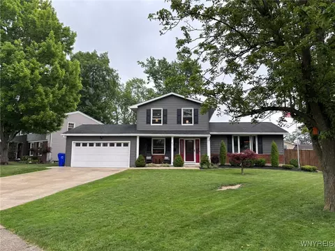 57 Treehaven Rd, West Seneca, NY 14224