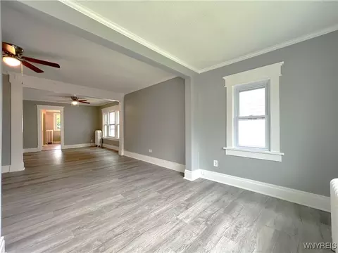 91 Hammerschmidt Ave, Buffalo, NY 14210 photo 4