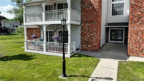 1175 Youngs Rd #C, Amherst, NY 14221