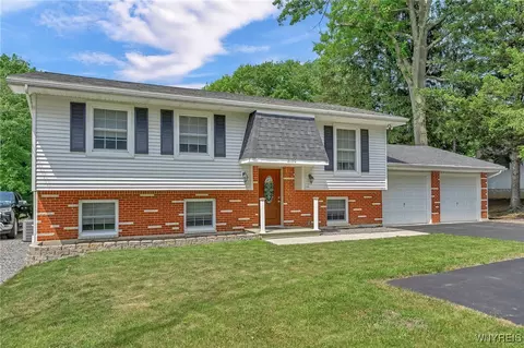 2190 Langford Rd, North Collins, NY 14111