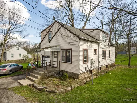 8521 Sheridan Dr, Buffalo, NY 14221