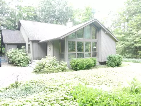 109 Pine Run, Glenwood, NY 14069